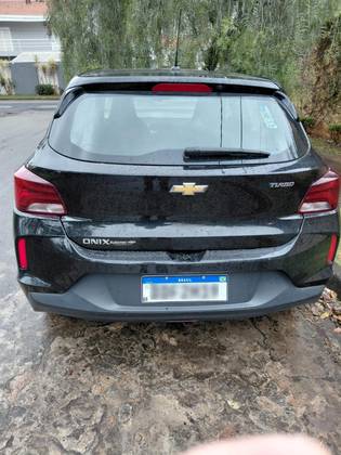 CHEVROLET ONIX 1.0 TURBO FLEX PLUS AUTOMÁTICO CHEVROLET ONIX 1.0 TURBO FLEX PLUS AUTOMÁTICO